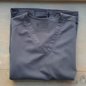 FIGS Charcoal Casma Scrub Top S